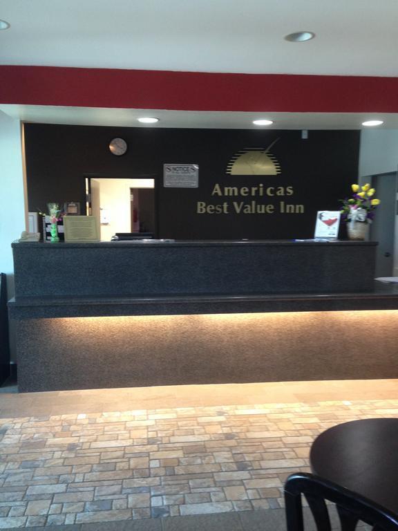 Americas Best Value Inn Somerville Texas Экстерьер фото