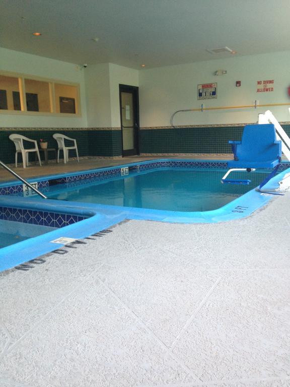 Americas Best Value Inn Somerville Texas Экстерьер фото