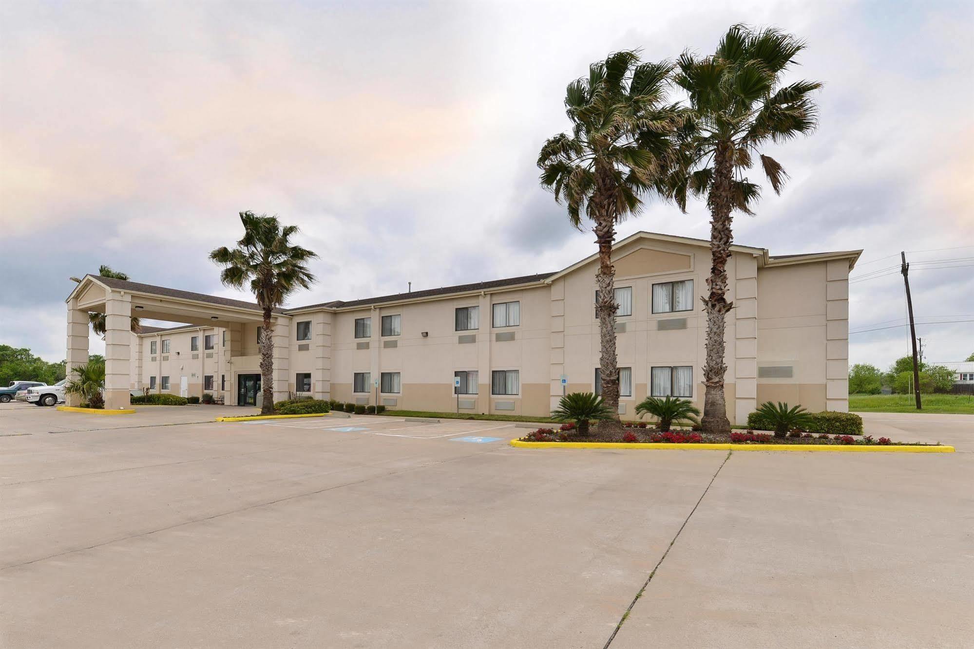 Americas Best Value Inn Somerville Texas Экстерьер фото