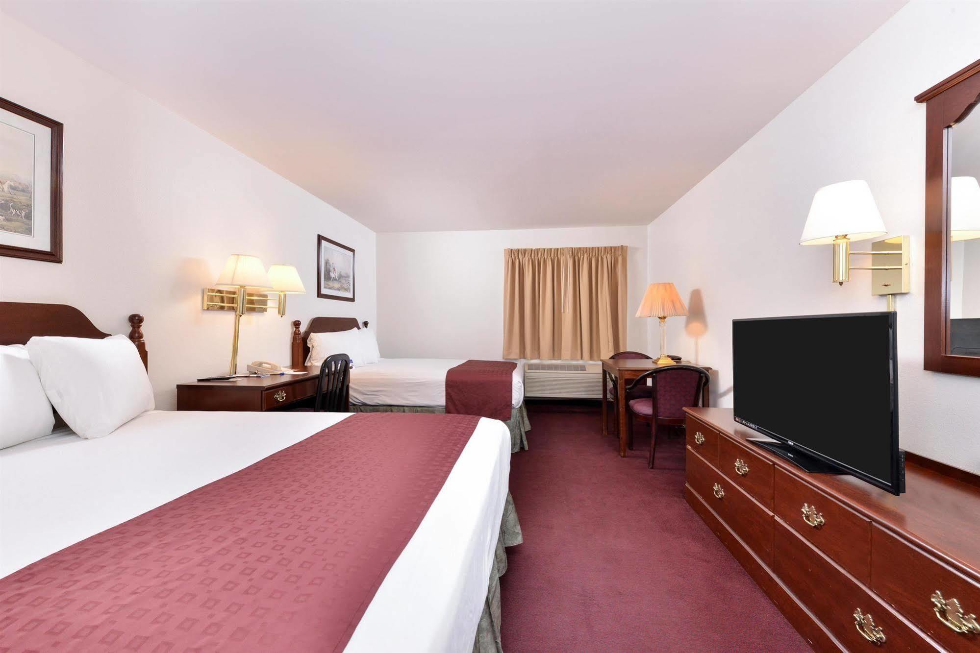 Americas Best Value Inn Somerville Texas Экстерьер фото